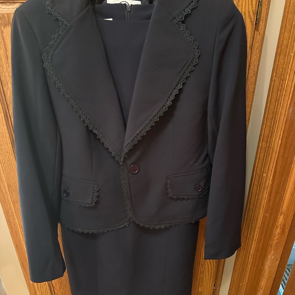 Elegant Black Women's Jacket and Dress with Lace Trim